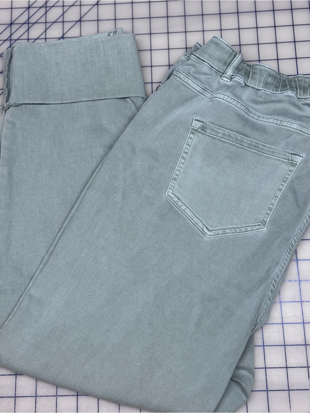 J. Jill size 16 Straight Leg, high-rise Jeans in Light Sage Green